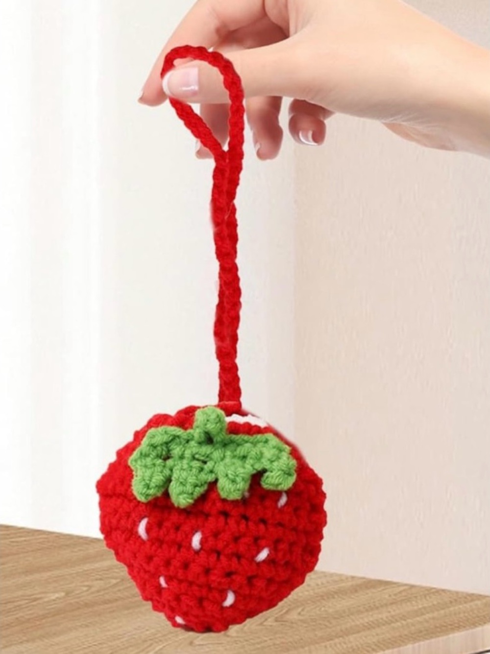 🍓NEW Micro Mini Bag Strawberry Crochet Bag Charm Pouch Purse Cles